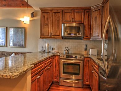 Lionshead Vacation Rental- Sleeps 7